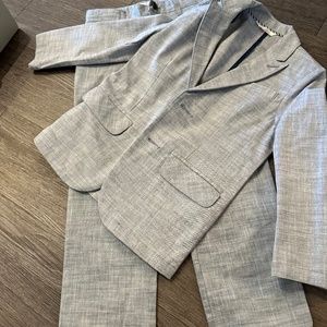 Summer Suit BOYS size 6